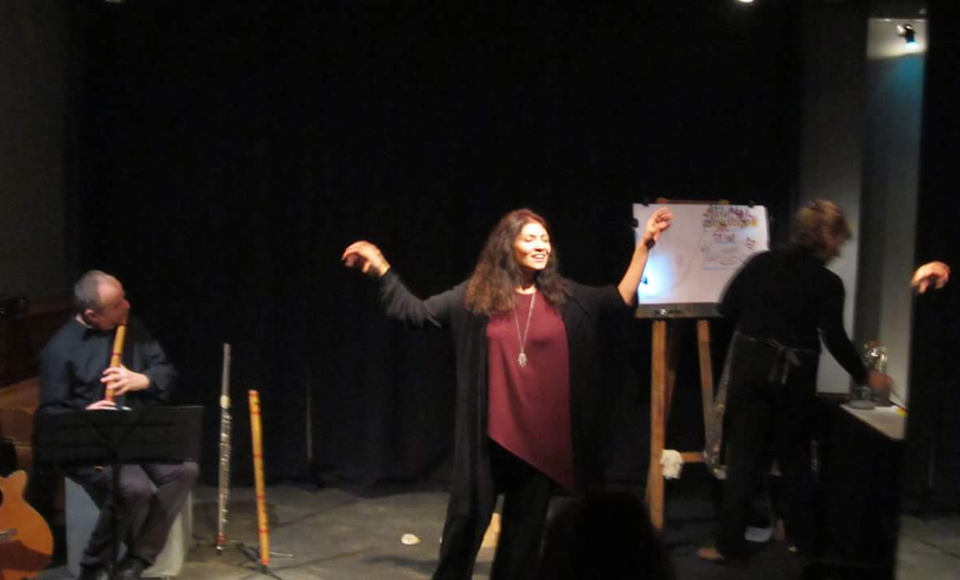 Κλωστή απ'το φεγγάρι, βελόνι απ'τον ήλιο